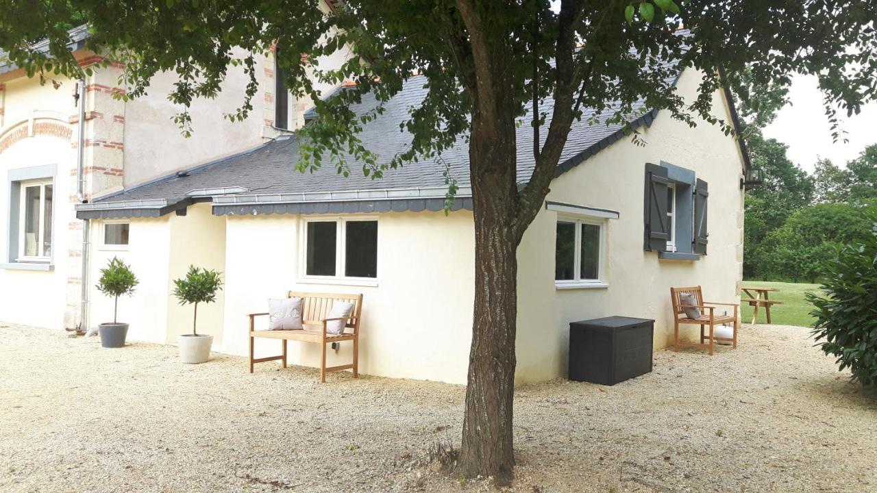 Chateau La Mothaye - Self Catering Apartments With Pool In The Loire Valley Les Bois-d'Anjou الغرفة الصورة